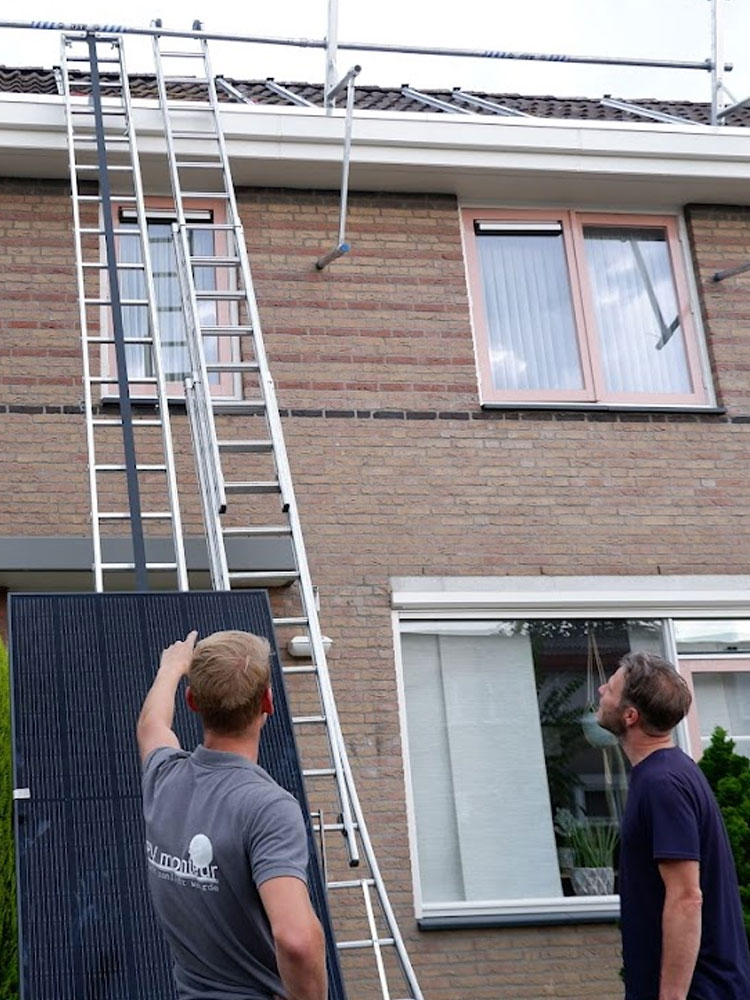 PV Monteur adviesgesprek